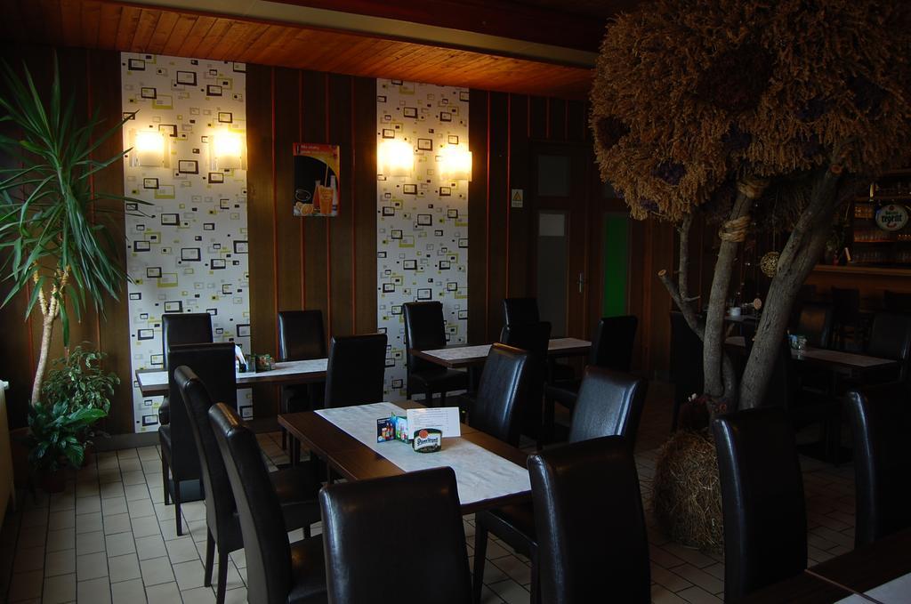 Hotel Vrchovina Podomí Exteriör bild